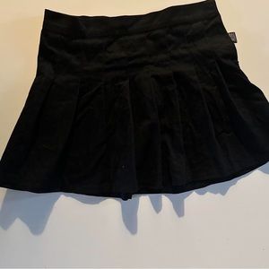 Cute Black Skirt
